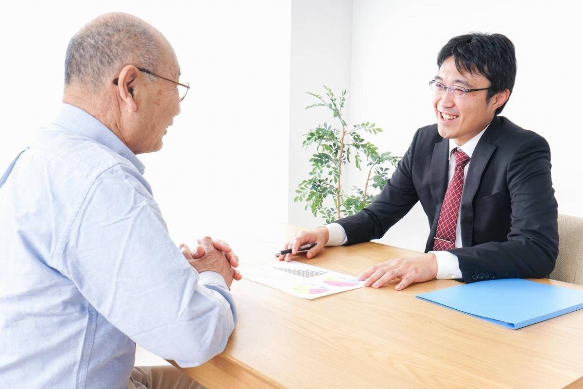 相続プロデューサーの役割と司法書士・弁護士・税理士との違い