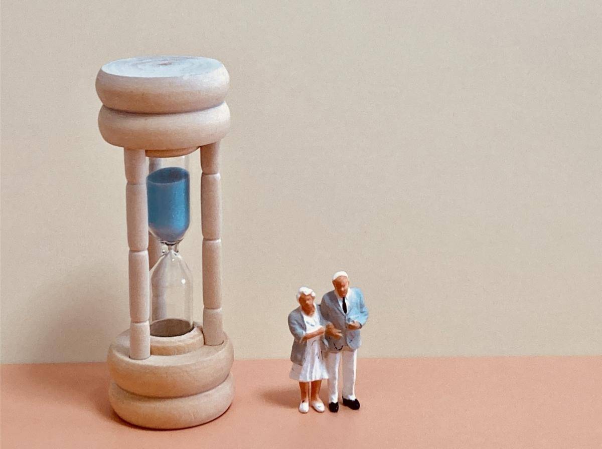 相続手続きはいつまでにした方が良いのか！注意点や申告の流れを解説